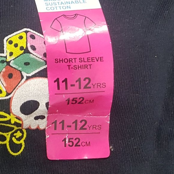 PRIMARK T-SHIRT MULTI- LOGO/ SKULL SIZES 11-13YRS - Picture 3 of 4